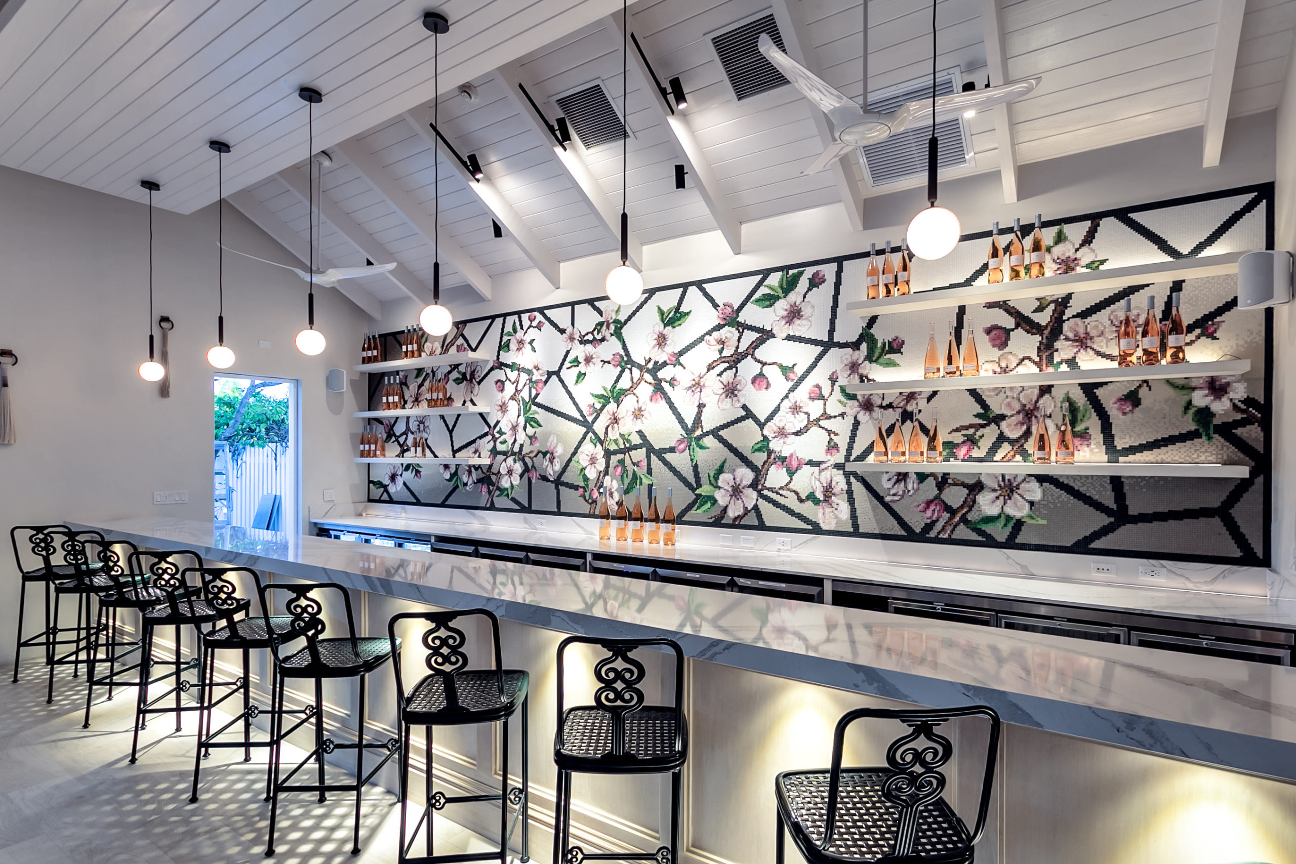 pg gallery restaurant graces cottage 01 scaled